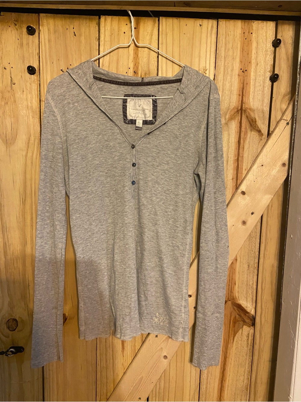 American Eagle Outfitters Light Gray Henley Waffle Knit Top
